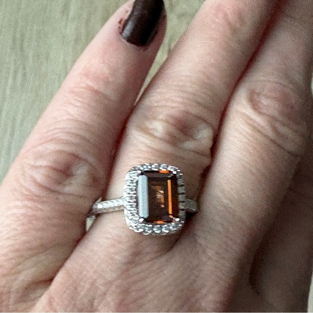 SUZY LEVIAN Sterling Silver Ascher Cut Brown CZ Ring Size 7 - Picture 4 of 10